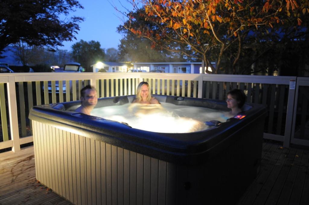 Te Aroha Holiday Park And Motels Екстериор снимка