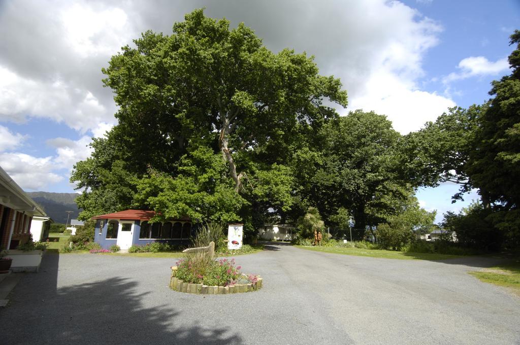 Te Aroha Holiday Park And Motels Екстериор снимка