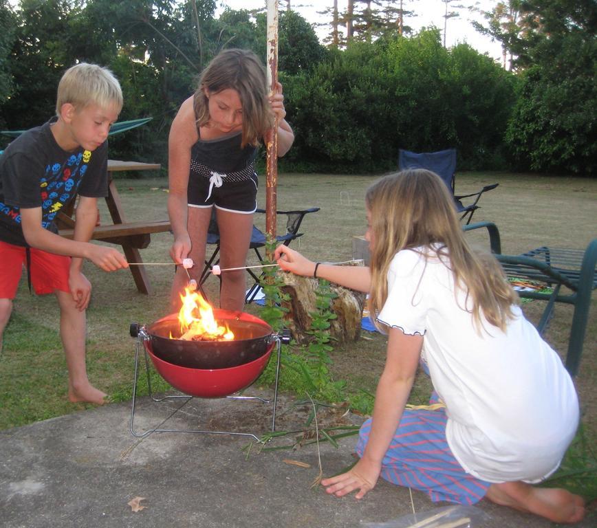 Te Aroha Holiday Park And Motels Екстериор снимка