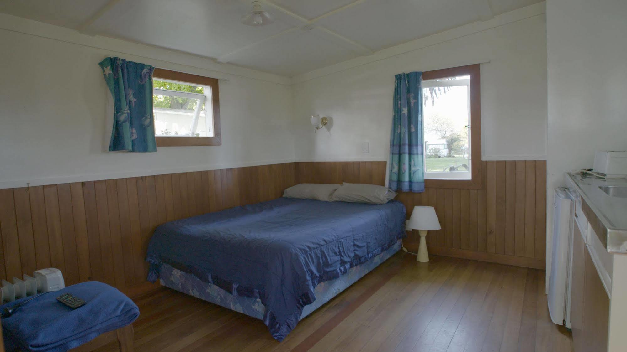 Te Aroha Holiday Park And Motels Екстериор снимка